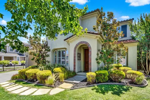Exterior - 31 Haven Way, Napa, CA 94558 photo 5 of 20
