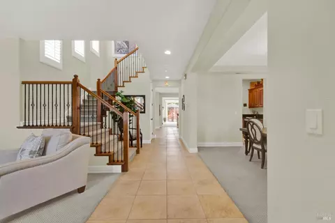 Entry Way - 31 Haven Way, Napa, CA 94558 photo 2 of 8