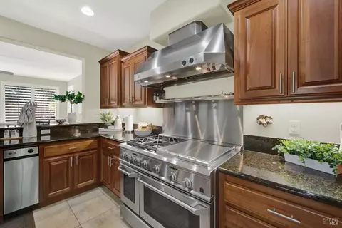 Kitchen - 31 Haven Way, Napa, CA 94558 photo 9 of 11