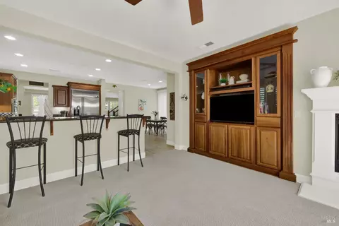 Living - 31 Haven Way, Napa, CA 94558 photo 3 of 3