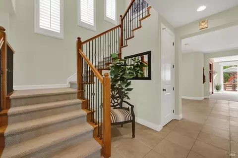 Entry Way - 31 Haven Way, Napa, CA 94558 photo 5 of 8