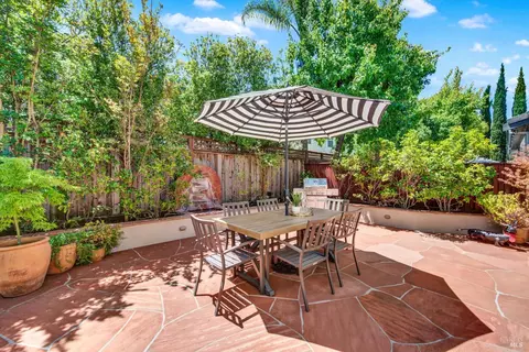 Exterior - 31 Haven Way, Napa, CA 94558 photo 8 of 20