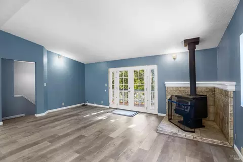 Living - 4460 Daisy Dr, Willits, CA 95490 photo 3 of 3