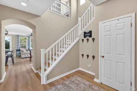 Entry Way - 132 Decanter Cir, Windsor, CA 95492 photo 4 of 10