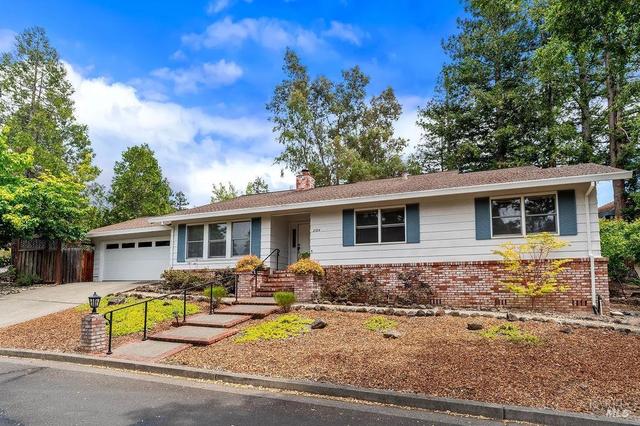 2904 Field Stone Ct, Santa Rosa, CA 95405