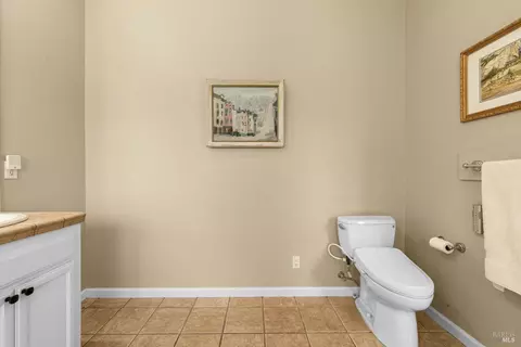 1284 Eagle Dr, Windsor, CA 95492 photo 36