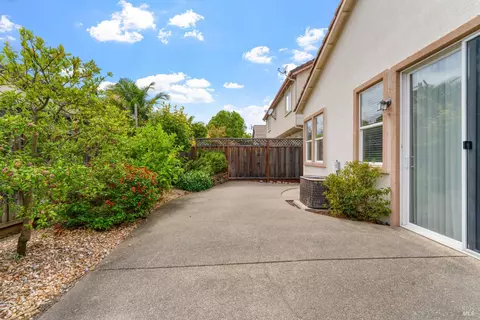 1284 Eagle Dr, Windsor, CA 95492 photo 42