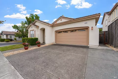 1284 Eagle Dr, Windsor, CA 95492 photo 4