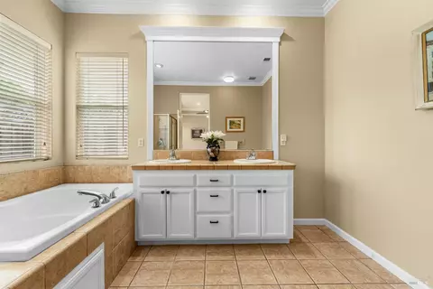 1284 Eagle Dr, Windsor, CA 95492 photo 34