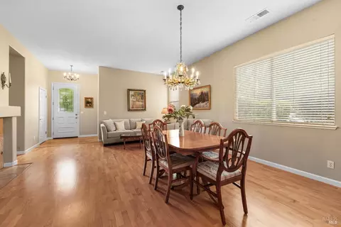 1284 Eagle Dr, Windsor, CA 95492 photo 10