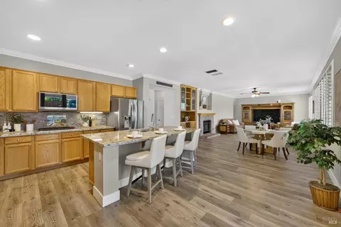 907 Dunerose Ct, Vacaville, CA 95687 photo 27