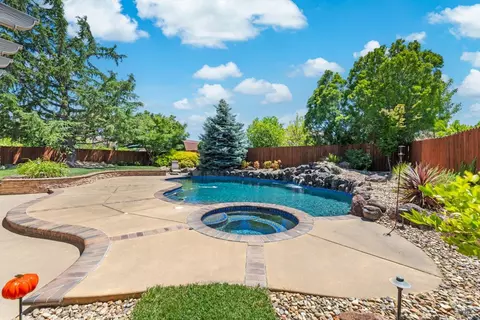 907 Dunerose Ct, Vacaville, CA 95687 photo 79