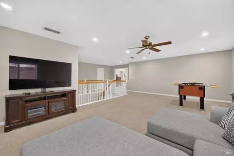 907 Dunerose Ct, Vacaville, CA 95687 photo 62