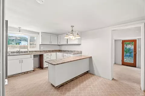 373 S Lenore Ave, Willits, CA 95490 photo 7