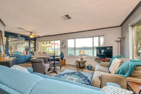 Living - 9859 Crestview Dr, Clearlake, CA 95422 photo 1 of 2