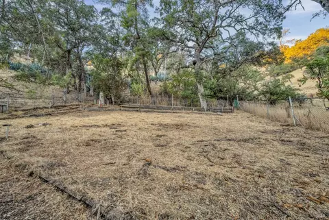 Exterior - 9859 Crestview Dr, Clearlake, CA 95422 photo 8 of 14