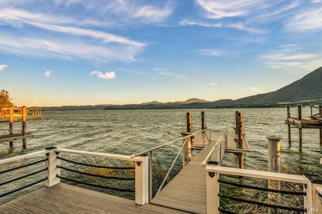9859 Crestview Dr, Clearlake, CA 95422