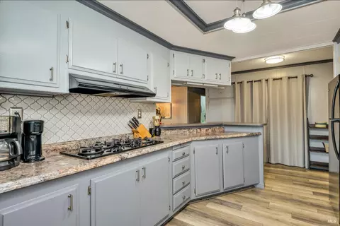 Kitchen - 9859 Crestview Dr, Clearlake, CA 95422 photo 1 of 3