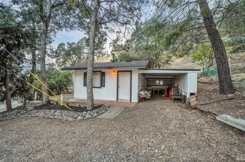 Exterior - 9859 Crestview Dr, Clearlake, CA 95422 photo 7 of 14