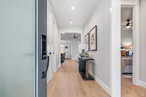 Entry Way - 125 Maywood Ln, Windsor, CA 95492 photo 1 of 2