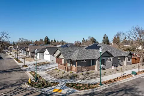 View/Area - 125 Maywood Ln, Windsor, CA 95492 photo 1 of 3