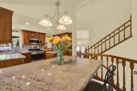 212 Wrentham Dr, Vacaville, CA 95688 photo 39