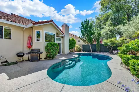 212 Wrentham Dr, Vacaville, CA 95688 photo 73