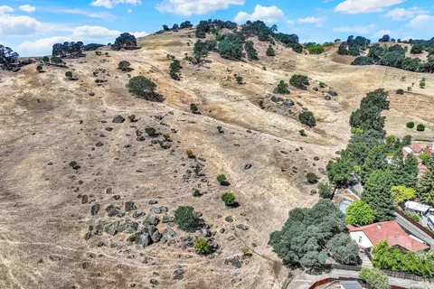 212 Wrentham Dr, Vacaville, CA 95688 photo 85