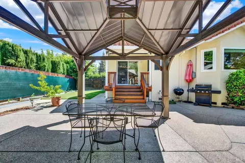 212 Wrentham Dr, Vacaville, CA 95688 photo 79