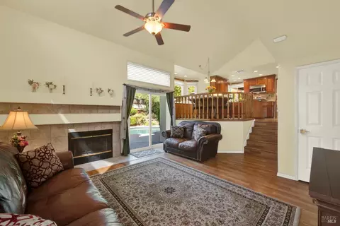 212 Wrentham Dr, Vacaville, CA 95688 photo 42