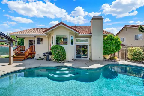 212 Wrentham Dr, Vacaville, CA 95688 photo 9