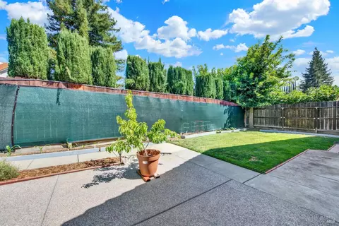 212 Wrentham Dr, Vacaville, CA 95688 photo 84
