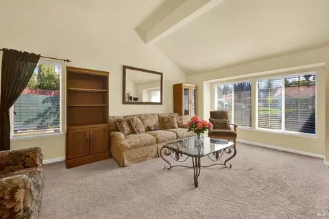 212 Wrentham Dr, Vacaville, CA 95688 photo 17