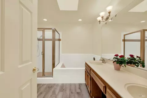 212 Wrentham Dr, Vacaville, CA 95688 photo 59