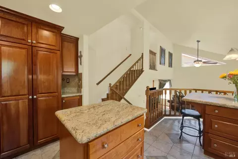 212 Wrentham Dr, Vacaville, CA 95688 photo 32