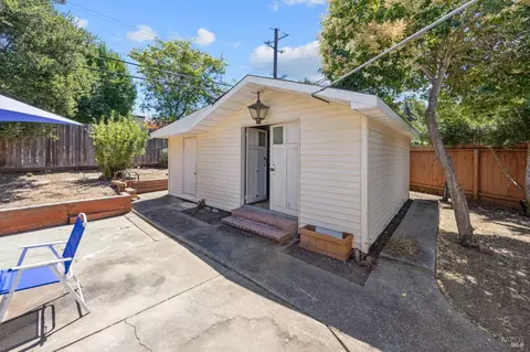 Exterior - 108 De Anza Dr, Vallejo, CA 94589 photo 4 of 6