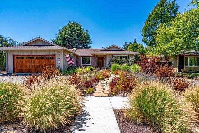 113 Sherwood Dr, Santa Rosa, CA 95405