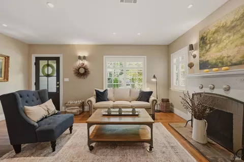 2130 2nd St, Napa, CA 94559 photo 6