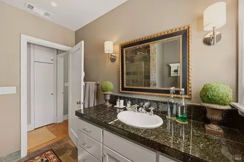 2130 2nd St, Napa, CA 94559 photo 23