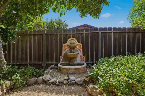 2130 2nd St, Napa, CA 94559 photo 30
