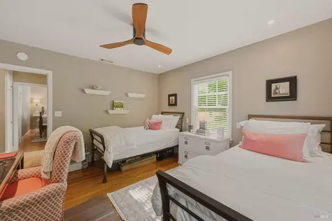 2130 2nd St, Napa, CA 94559 photo 25