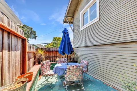 Exterior - 807 El Dorado St, Vallejo, CA 94590 photo 7 of 7