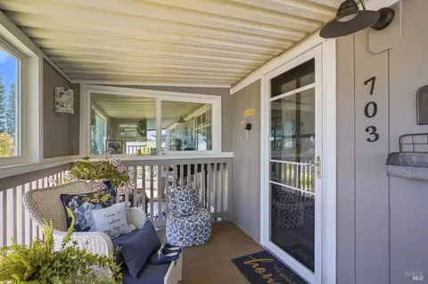 703 Sequoia St, Windsor, CA 95492 photo 6
