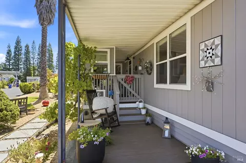 703 Sequoia St, Windsor, CA 95492 photo 4