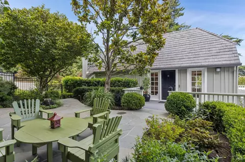 Exterior - 162 Bayview Dr, Mill Valley, CA 94941 photo 5 of 13