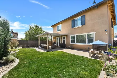 575 W Cherry St, Dixon, CA 95620 photo 29