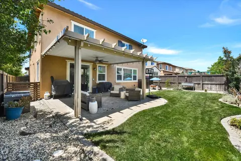 575 W Cherry St, Dixon, CA 95620 photo 27