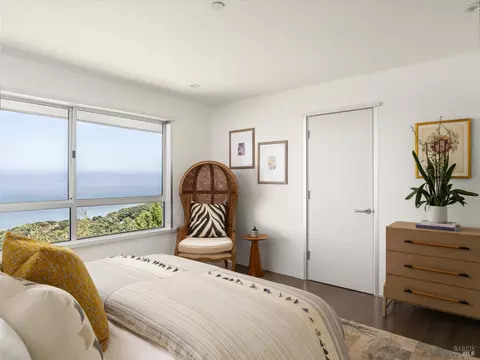 Bedroom - 116 Sugarloaf Dr, Tiburon, CA 94920 photo 5 of 6