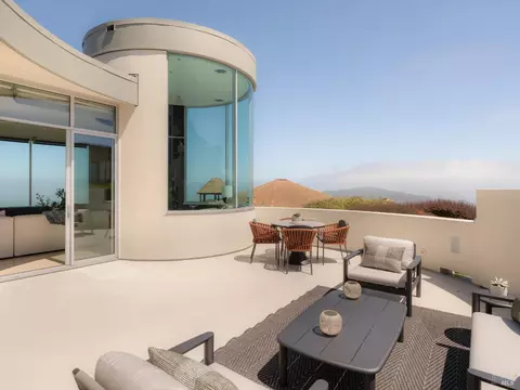 Exterior - 116 Sugarloaf Dr, Tiburon, CA 94920 photo 3 of 4