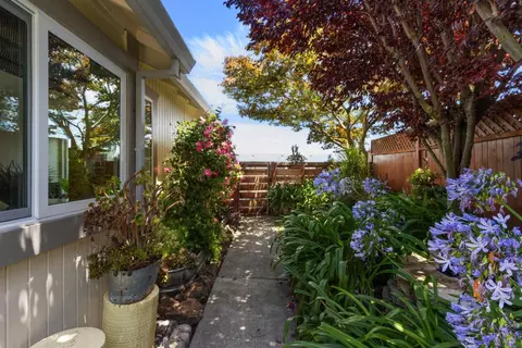 Exterior - 114 Clearview Dr, Vallejo, CA 94591 photo 9 of 10